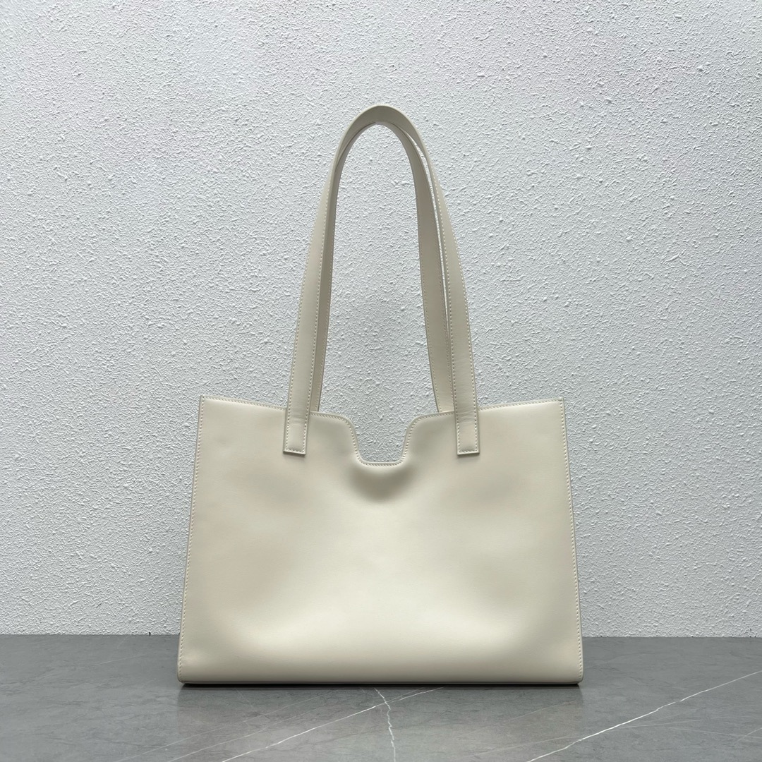 Celine Cabas 16 Smooth Calfskin Handbag Shoulder Bag White 112583